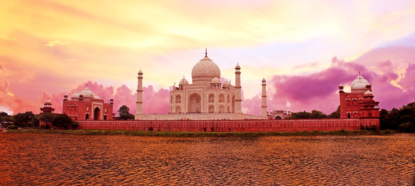 We bring you a list of top weekend getaways from Agra. Enjoy a quick escape away from the city and gift yourself a weekend full of joy and experience.